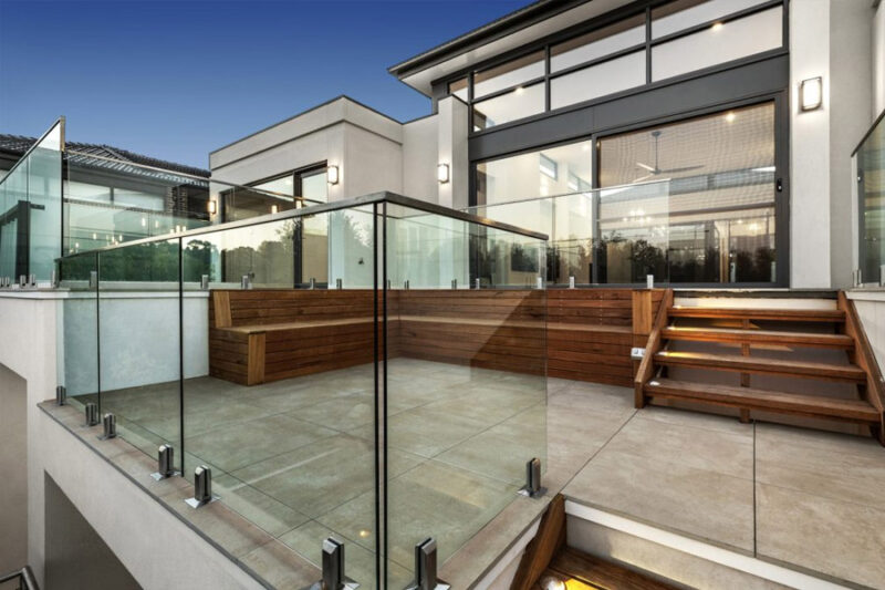 Transparent Boundaries How Glass Balustrades Elevate Homes and Workplaces