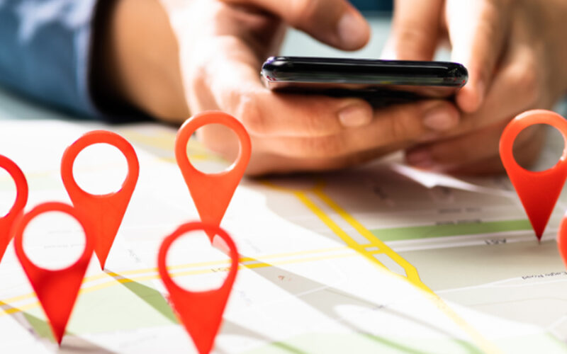 Turning Searchers Into Customers in Toronto SEO Plays That Capture High Intent