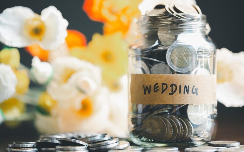 How to Allocate a Wedding Budget