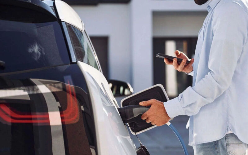 Why EV Owners Should Track Charging Sessions in Real Time