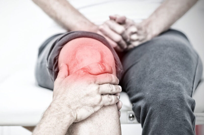 Early Signs Your Knee Cartilage May Be Damaged