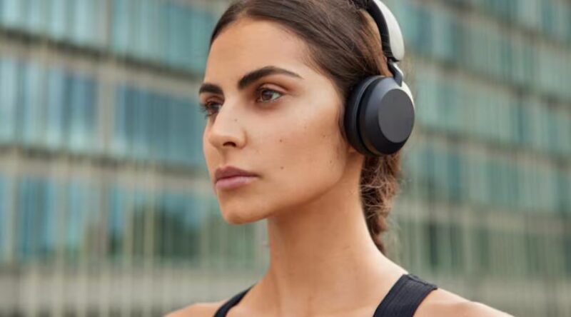 The Evolution and Impact of Bluetooth Headsets in Modern Life