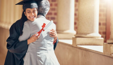 Financial Advisors Improve Education Funding Strategies