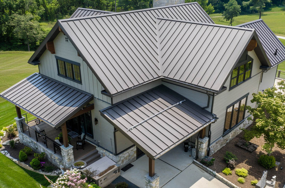 Reasons To Choose a Metal Roofing Contractor in Driftwood Who Offers Financing Options