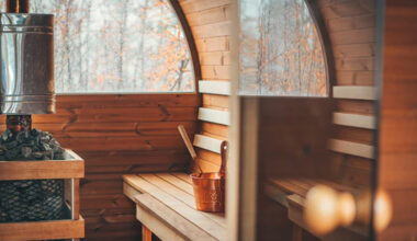 Significance of Expert Consultation before Combining Saunas and Cold Plunge Systems Safely