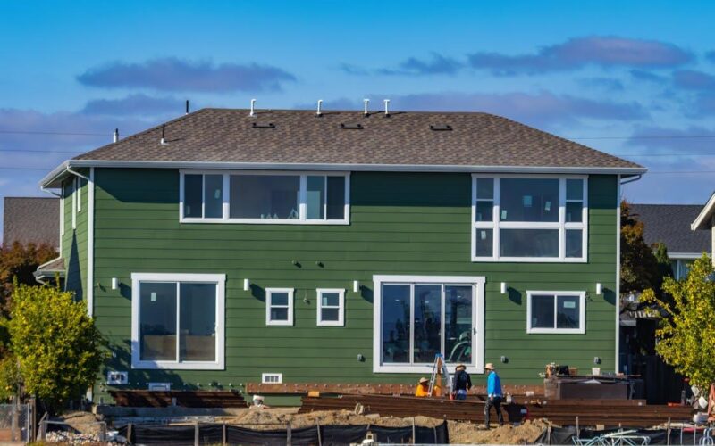 Sustainable Materials and Practices in Modern Outdoor Construction