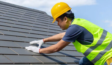 What Roof Inspectors Look for During a Comprehensive Roof Evaluation