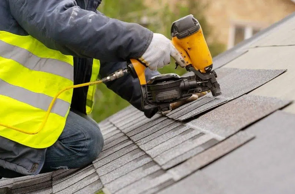 Why Spring Maintenance Is the Best Time to Catch Membrane Shrinkage