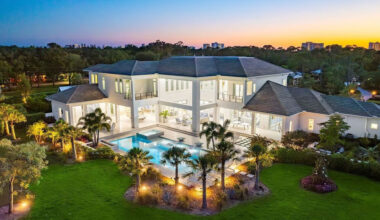 Exploring the Luxury Real Estate Market in Naples Florida